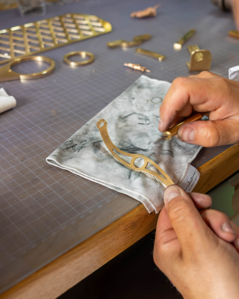 Travail_diplôme_insta-11 horlogerie, mécanique